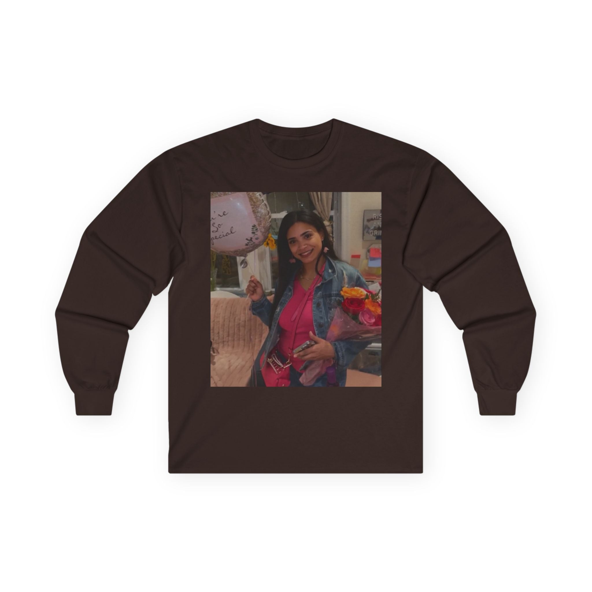 Amazing Carol Birthday Selfie Long Sleeve 100% Cotton Tee