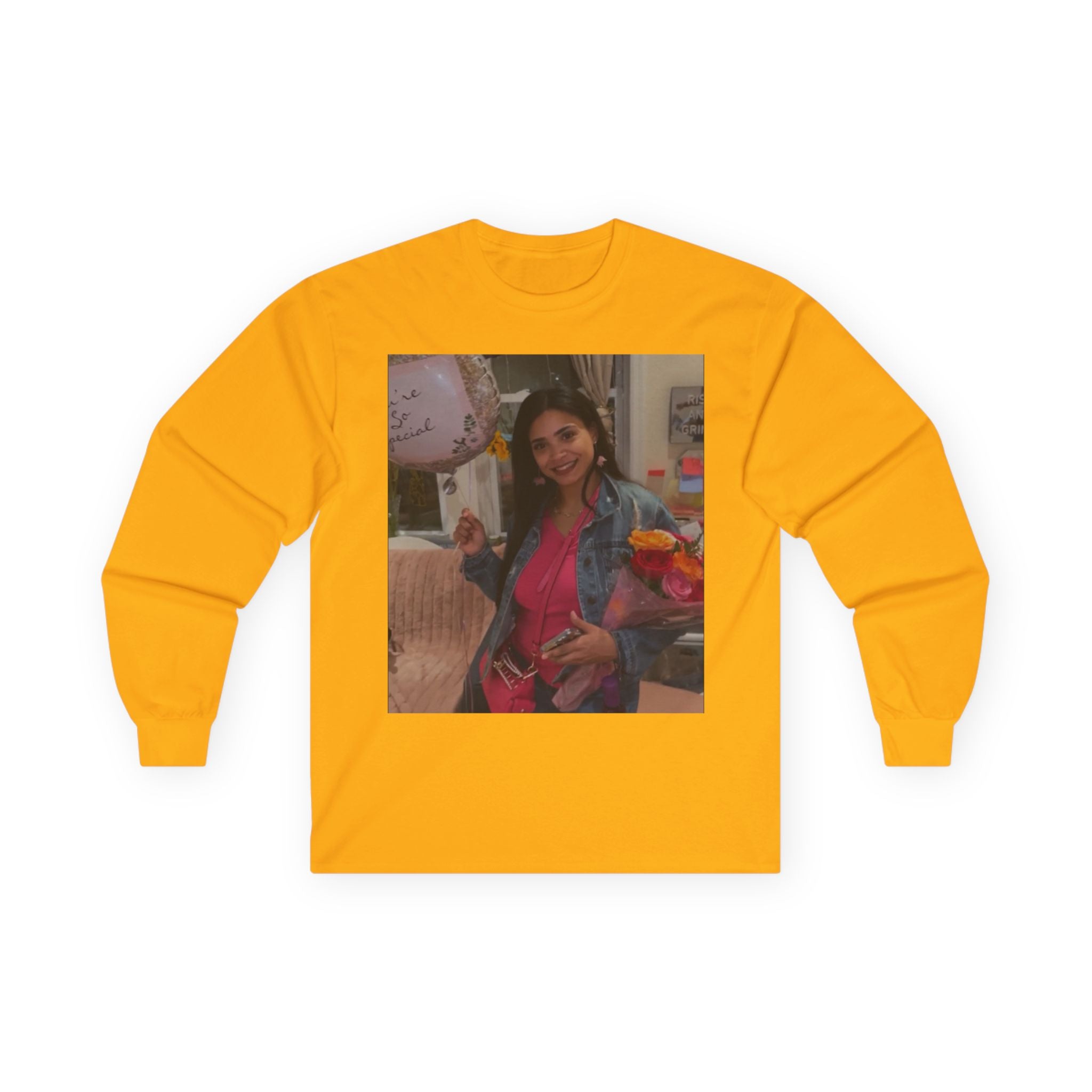 Amazing Carol Birthday Selfie Long Sleeve 100% Cotton Tee